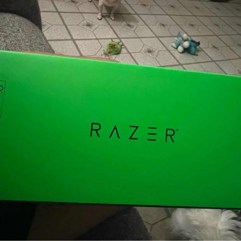 Razer KRAKEN V3 wired USB gaming headset with Razer chroma RGB